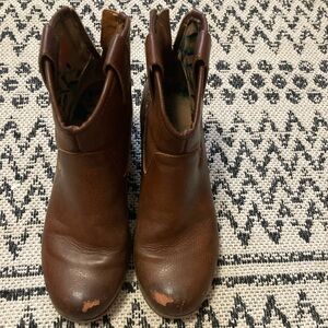 boc Rich Brown Ankle Booties 🌿